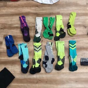 Large Nike elites